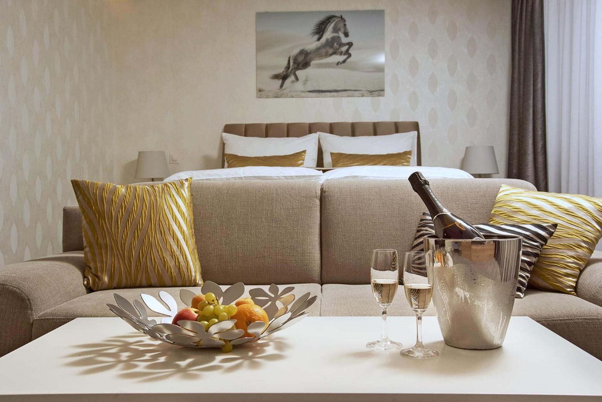 Privilege - Empire Hotels Group コシツェ エクステリア 写真