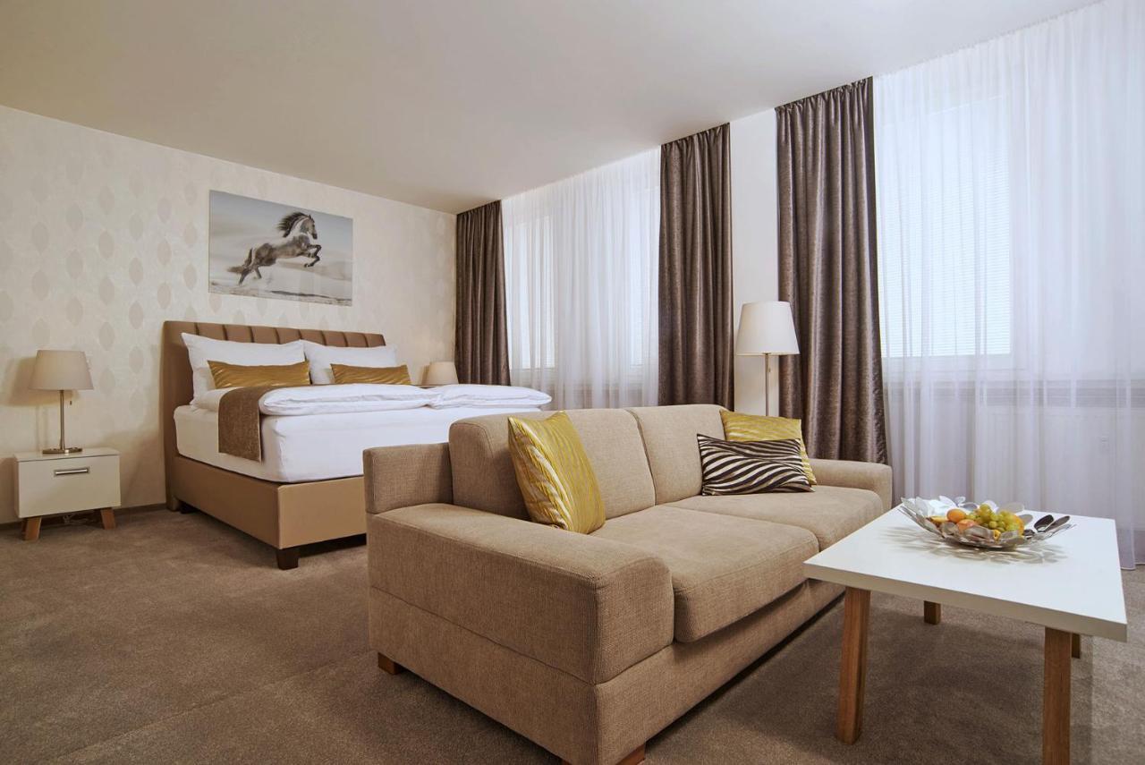Privilege - Empire Hotels Group コシツェ エクステリア 写真